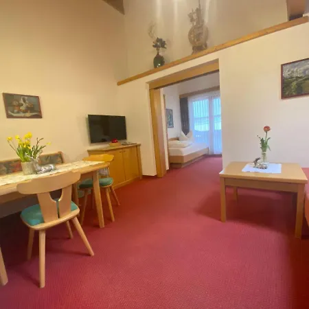 דירה 4 By Interhome *