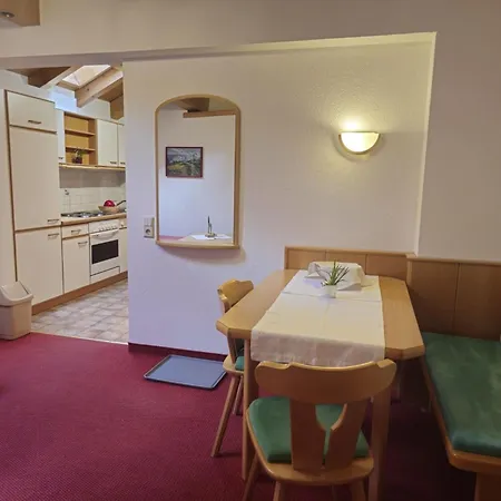 4 By Interhome *