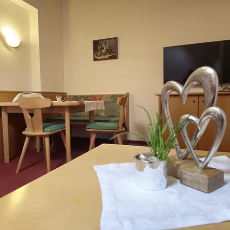 4 By Interhome דירה *